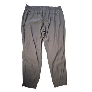 NWT $90.00 Eddie Bauer Sz. 18, Graphite Grey WR Rainier Jogger.